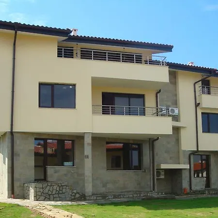 Raiski Zaliv Villa Szozopol